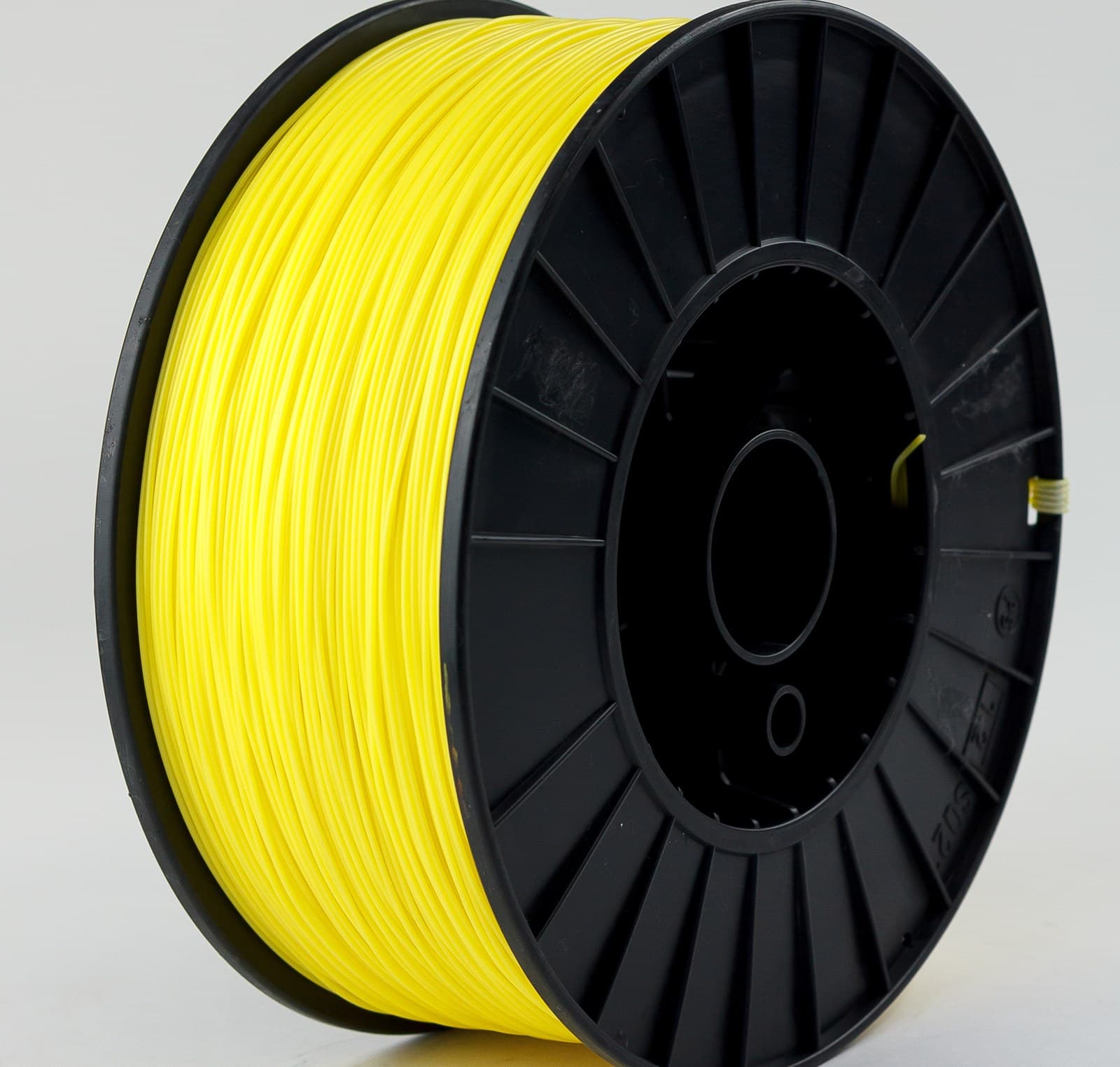 Желтый ABS пластик Bestfilament для 3D-принтеров 2,5 кг (1,75 мм)