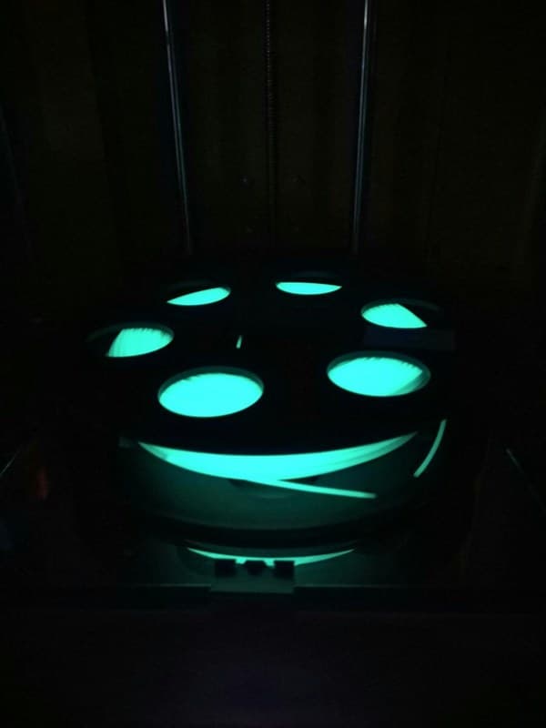 Светящийся в темноте PLA пластик Bestfilament для 3D-принтеров, цвет бирюзовый, 0,5 кг (1,75 мм)